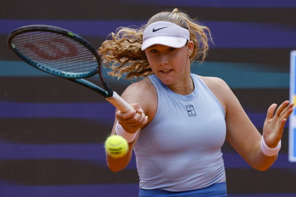 首先在于他 首先在于他