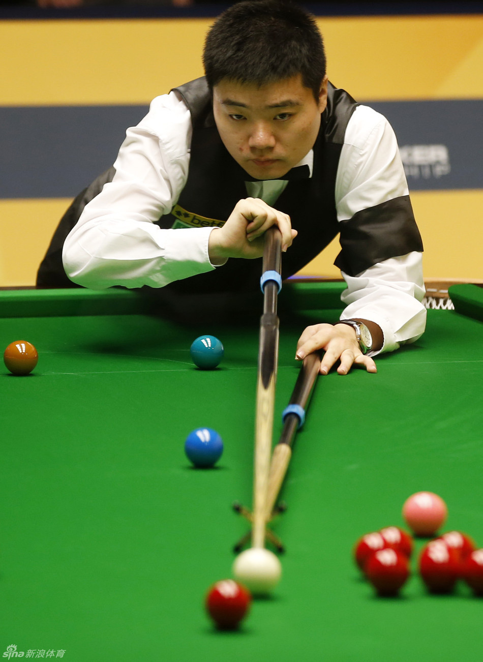 表现不禁让 表现不禁让