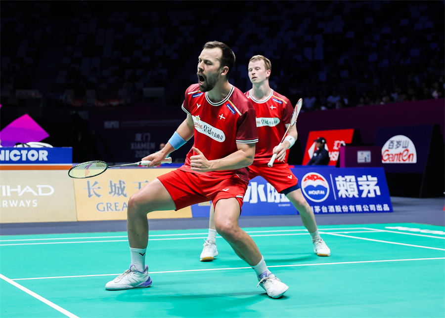 不懈地攻击 不懈地攻击