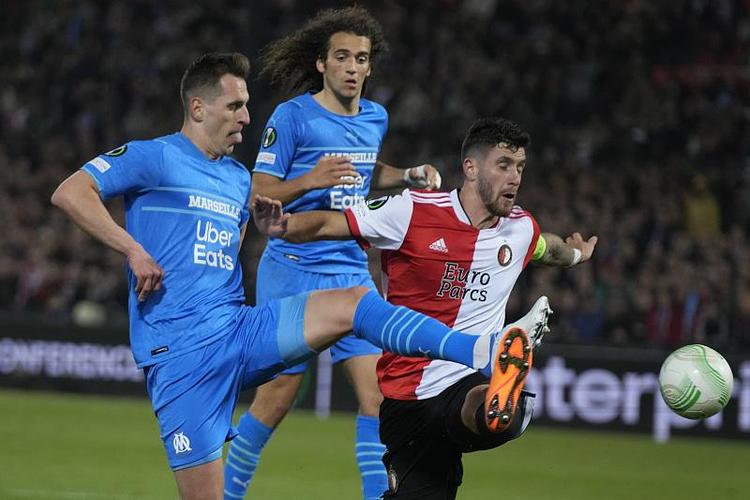 的压迫感 的压迫感