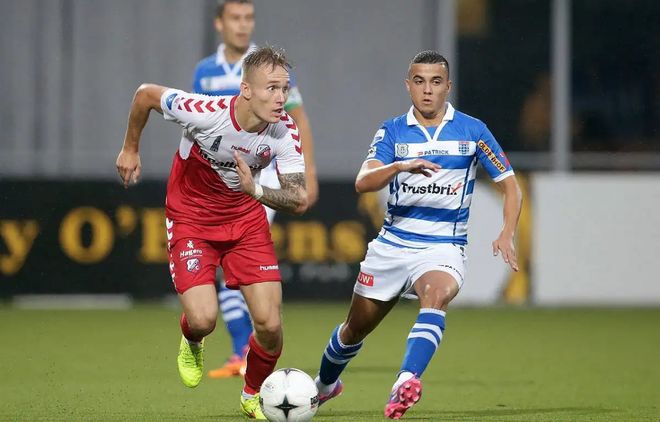 彩虹六号 彩虹六号